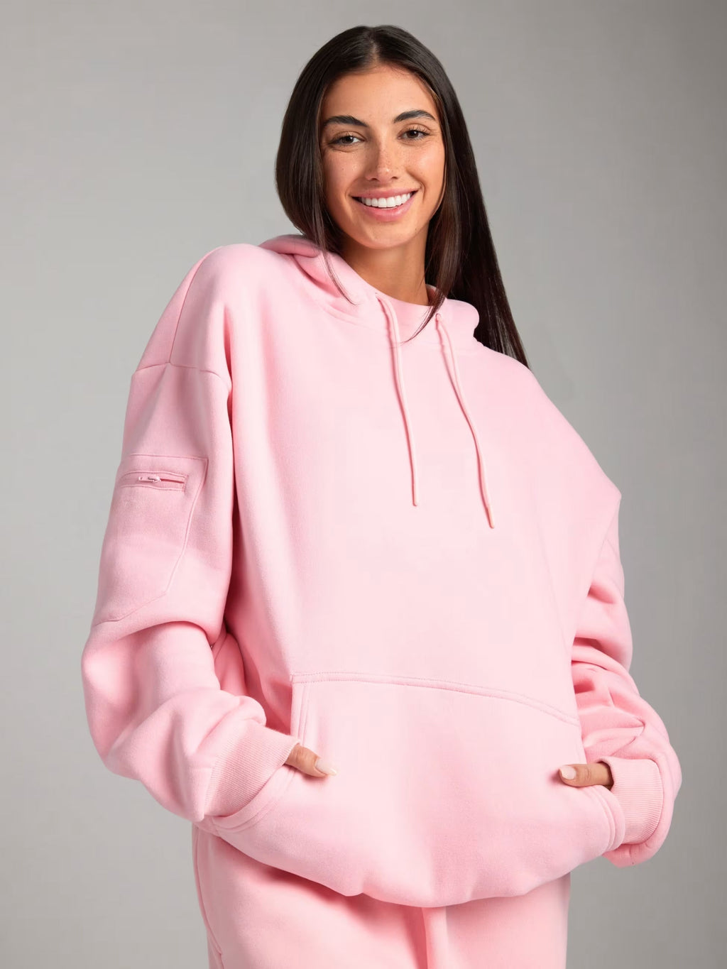 Le hoodie cocon anti-stress pour dormir partout 🤍