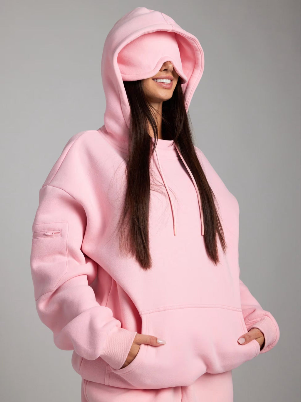 Le hoodie cocon anti-stress pour dormir partout 🤍